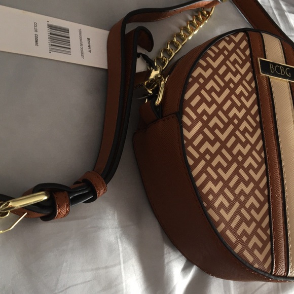 New BCBG Canteen Bag Cognac & Beige PT Chain Strap - Picture 2 of 2